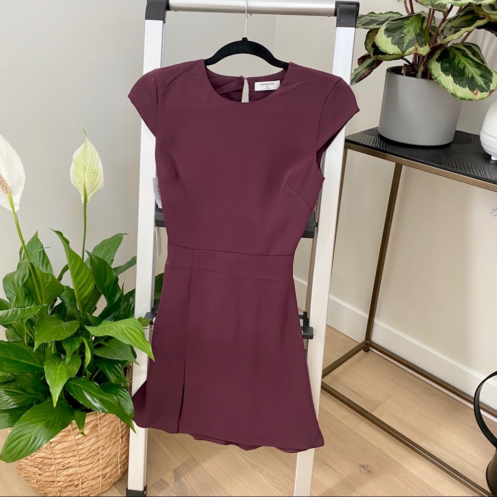 BNWT Aritzia Babaton 00 Hamptons mini dress